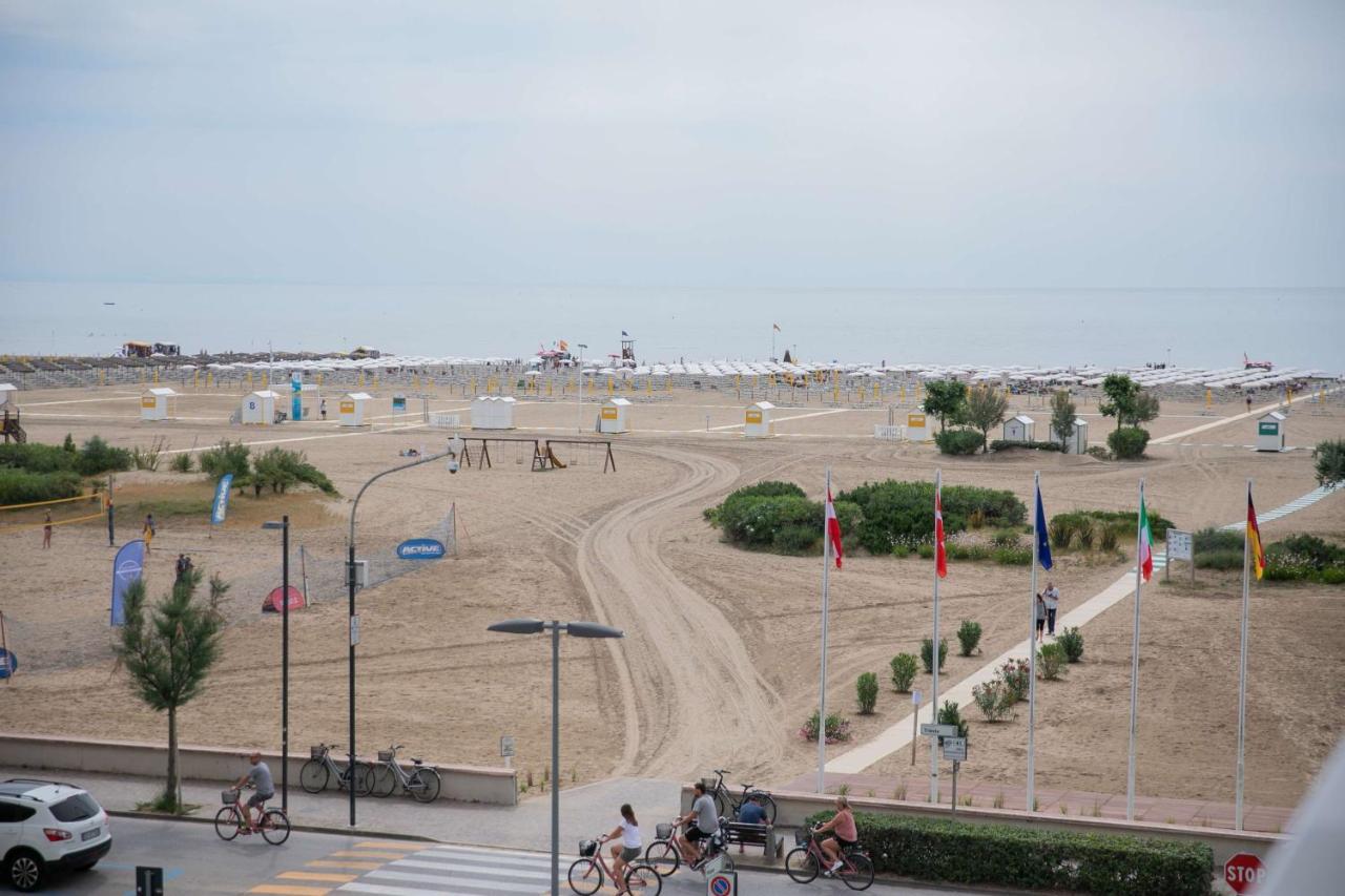 Hotel Benvenuto Caorle Exterior photo