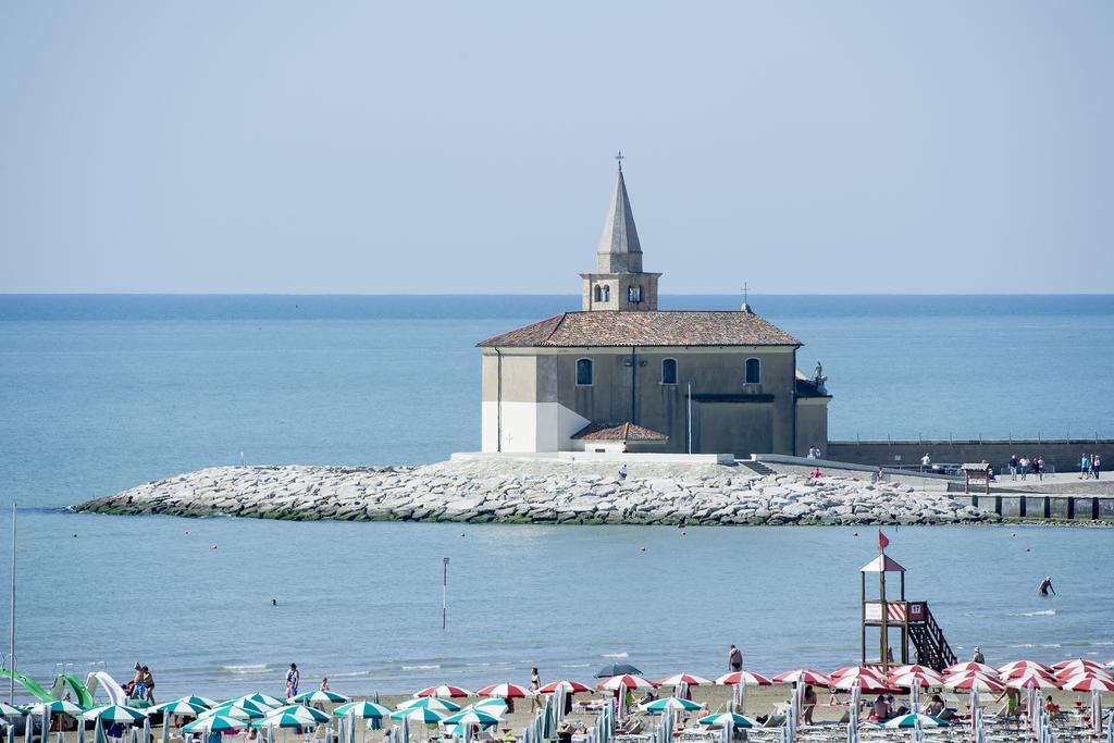 Hotel Benvenuto Caorle Exterior photo